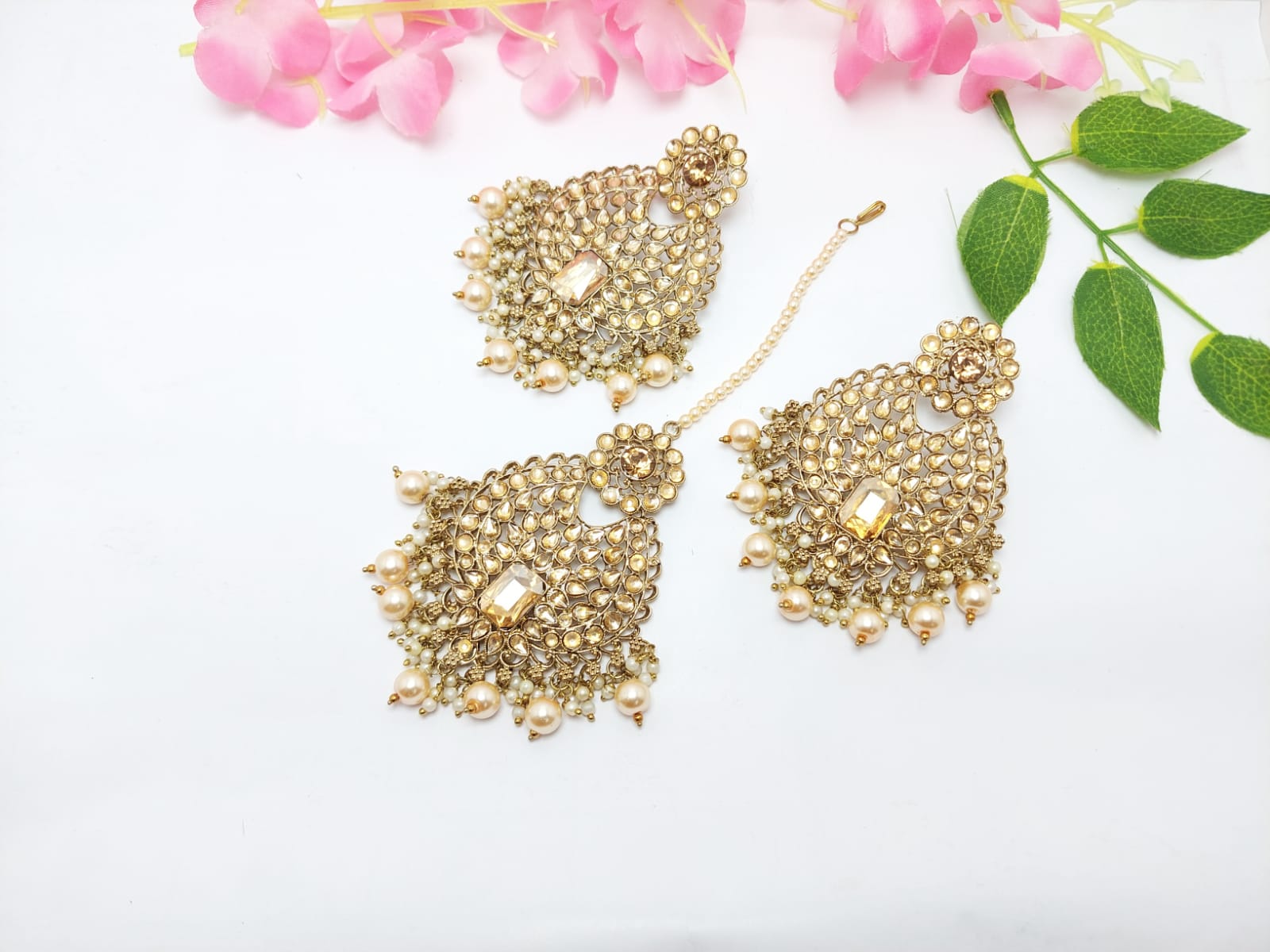 Kundan earrings