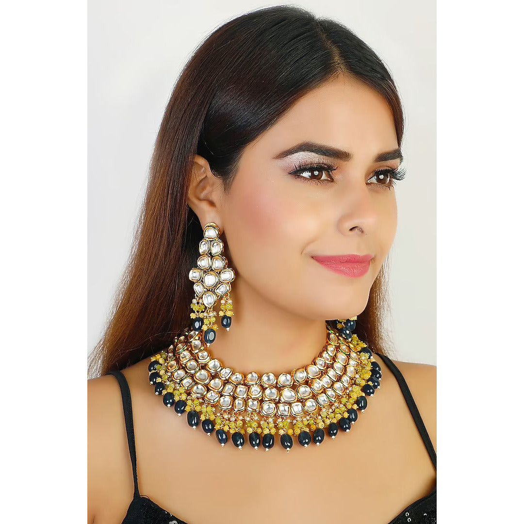 Gold Finish Kundan Necklace Set