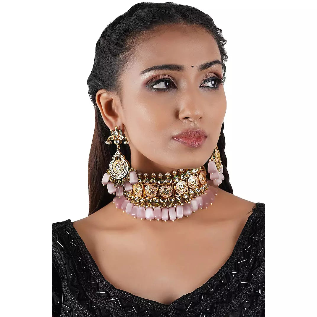 Gold Finish Choker Necklace Set With Kundan