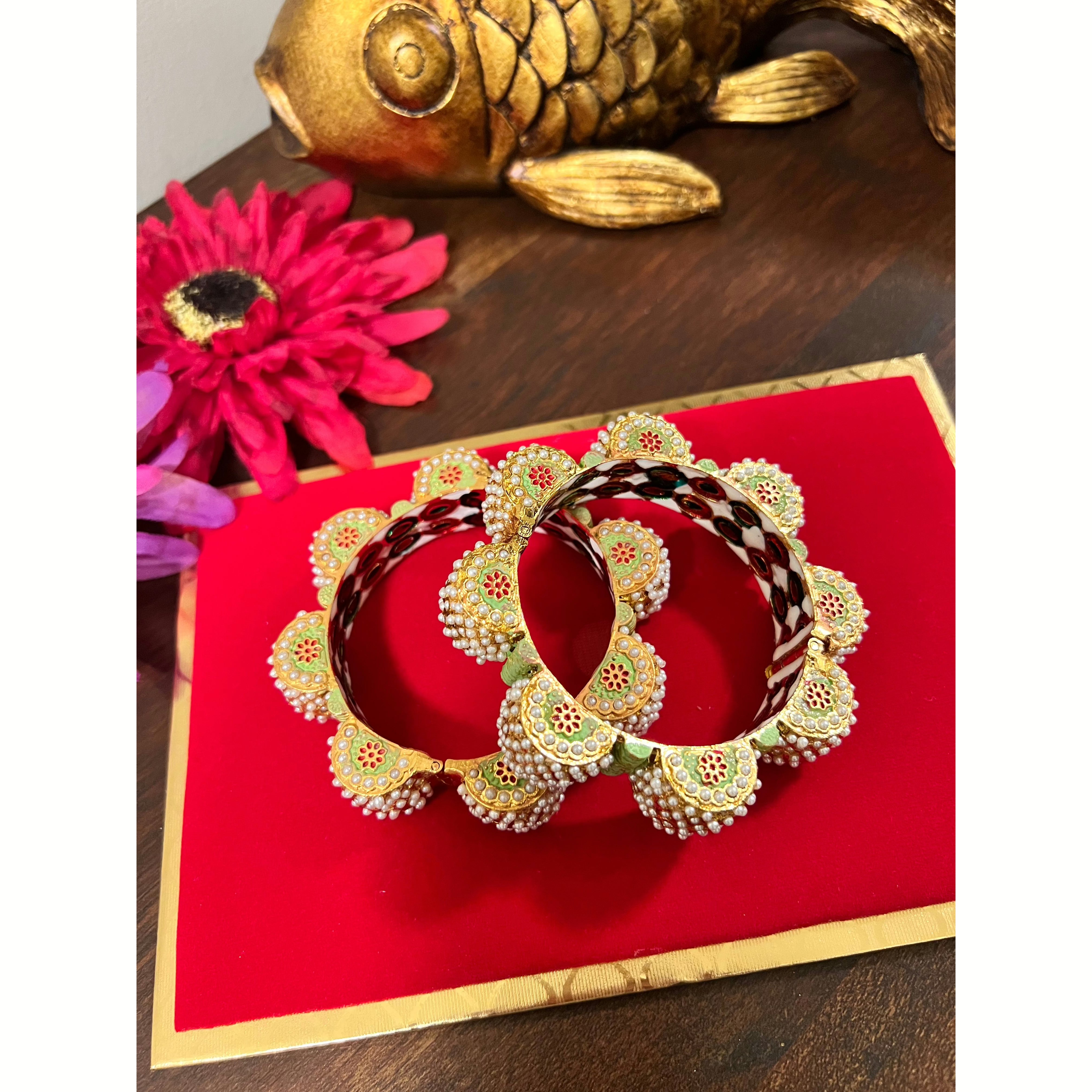 Meera Kundan Bangles